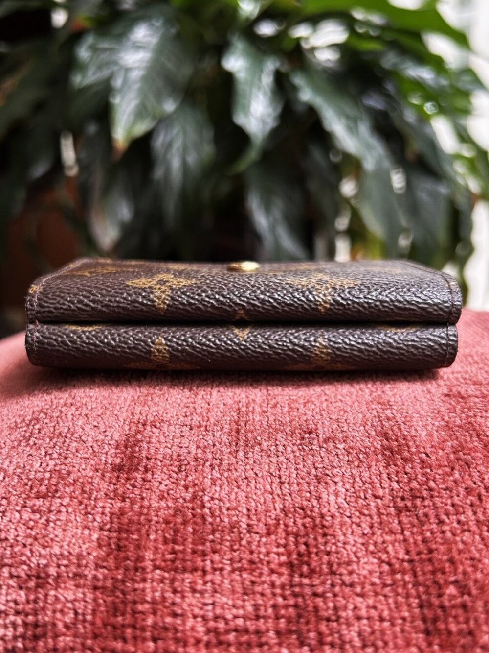 LOUIS VUITTON Monogram Compact Snap Wallet - Picture 7 of 12